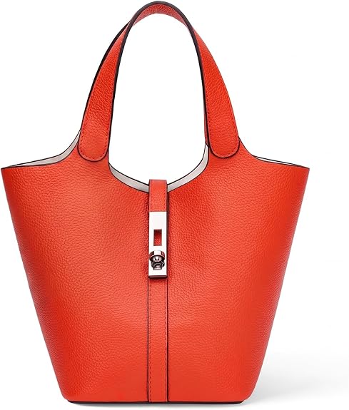 Exquisite women's leather handbag 159.99